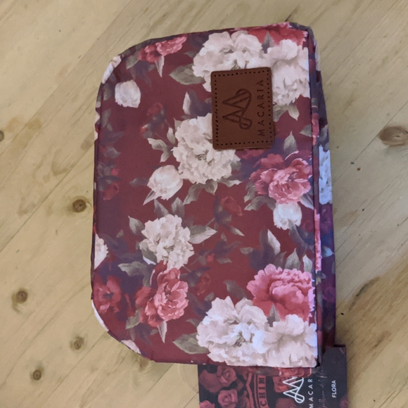 Makeup Bag Collection - Picture 2 of 7